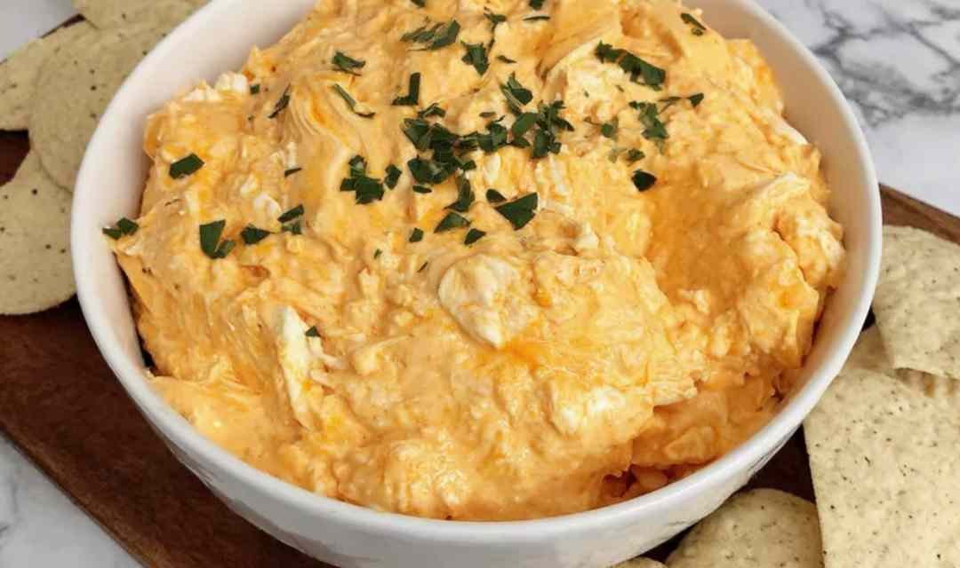 High Protein Buffalo Chicken Dip