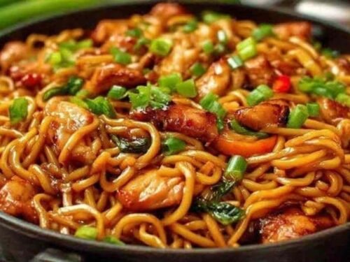 Sticky Garlic Chicken Noodles