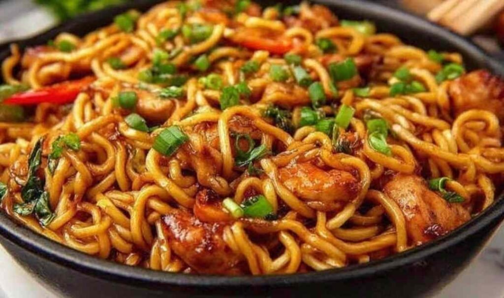 Sticky Garlic Chicken Noodles